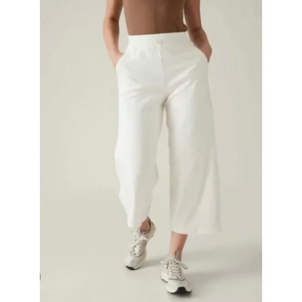 Athleta Triumph Wide Leg Crop Pants - Magnolia White - Large - 544711 - NWT - Picture 2 of 8